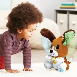 VTECH BABY Toutou Parle Avec Moi - Chien Peluche Interactif 10 VTECH BABY Toutou Parle Avec Moi - Chien Peluche Interactif -VTech Promos Boutique 80 610105 ENTIRE TOY enf