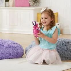 VTech StoriKid Pocket Rose - Conteur D'histoires Interactif -VTech Promos Boutique 80 613755 TOY WITH KID 2